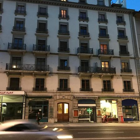 Апартаменти Quartier Gare-Mont-Blanc Женева Екстер'єр фото